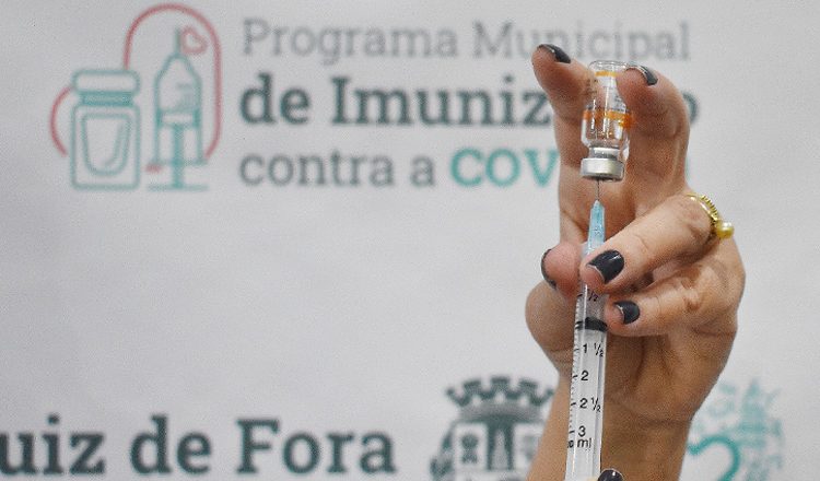 PJF encaminha à Câmara projeto de lei para compra de vacinas via Consórcio da Frente Nacional de Prefeitos