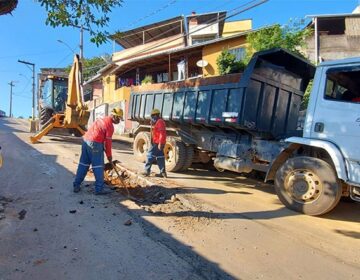 Bairro Vila Ideal recebe mais 180 metros de novas redes de esgoto