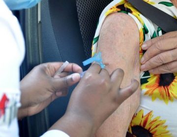 Mais de 900 pessoas são vacinadas na UFJF em dois dias