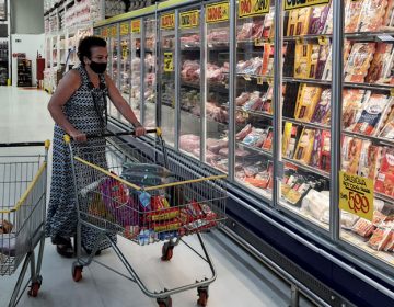 Vendas do varejo variam -0,2% em janeiro, com metade das atividades em queda