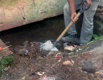 SO pede que população não jogue lixo nas ruas devido ao excesso de entulho nas bocas de lobo