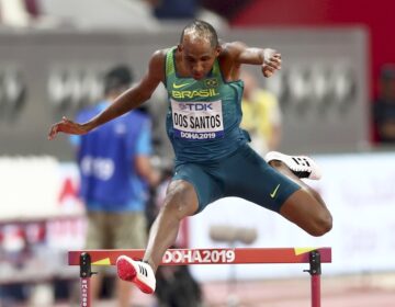 Alison Santos alcança a melhor marca do mundo de 2021 nos 400m com barreiras