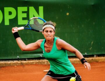 Tênis: Meligeni bate compatriota Haddad e segue às quartas em Portugal