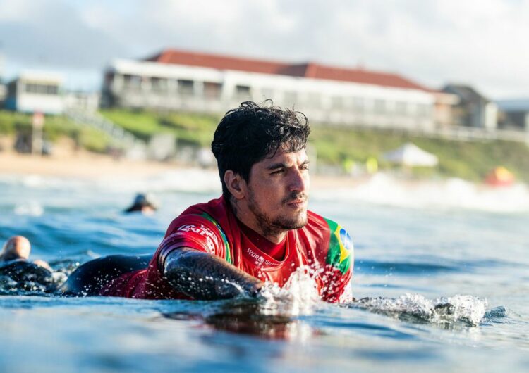 Surfe: brasileiros se classificam para oitavas na etapa da Austrália