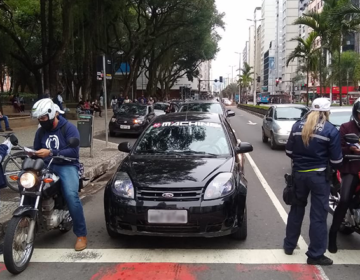 Máscaras são distribuídas pela SMU no aniversário da cidade