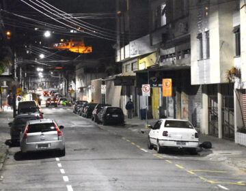 Luminárias LED são instaladas pela PJF em duas ruas da Região Leste