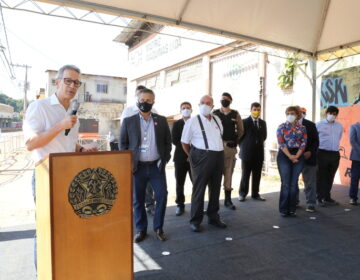 Romeu Zema assina acordo para obras de contenção de enchentes na região da Avenida Tereza Cristina