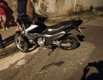 Polícia Militar registra roubo de motocicleta no bairro São Bernardo