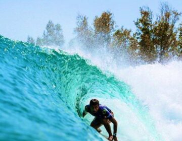 Filipe Toledo supera Gabriel Medina na final e fica com o título do Surf Ranch Pro