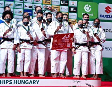 Brasil vence a Rússia por 4 a 2 e fecha Mundial com bronze por equipes