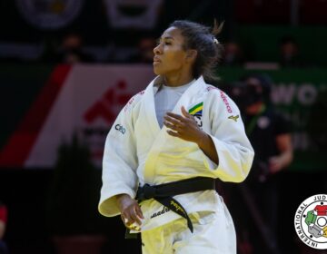 Ketleyn Quadros reescreve a própria história e retorna às Olimpíadas após três ciclos