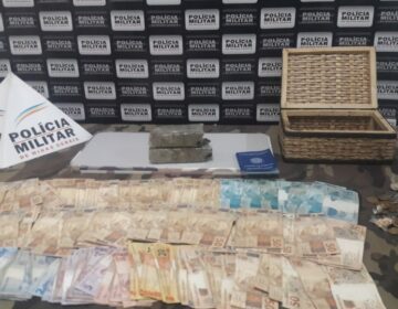 Polícia Militar apreende materiais relacionados ao tráfico de drogas no bairro Jardim Natal