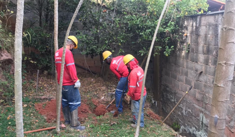 Mais 140 metros de redes de esgoto são remodelados no Quintas das Avenidas pela Cesama