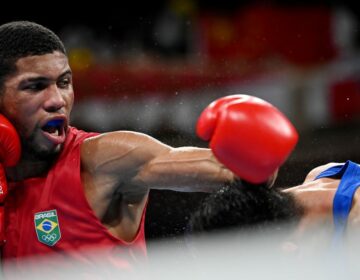 Boxeador Hebert Conceição avança às quartas em Tóquio