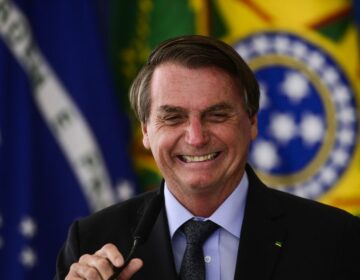 Presidente fala sobre auxílio emergencial e crescimento econômico