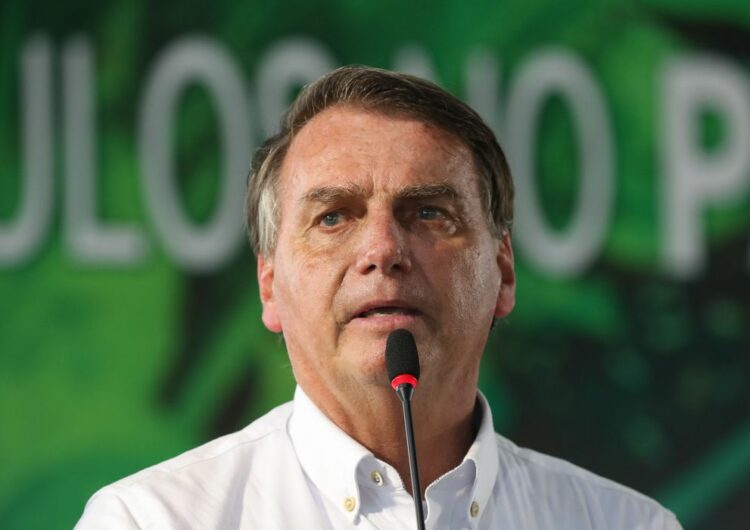 Bolsonaro reafirma que vetará fundo eleitoral de 2022