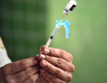 PJF adianta segunda aplicação de Pfizer e Coronavac entre quarta e sexta-feira