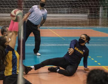 Vôlei sentado: bronze no Rio, seleção feminina estreia contra Canadá