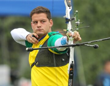 Marcus D’Almeida é vice-campeão do Mundial de tiro com arco