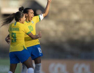 Com golaço de Marta e brilho de novata, Brasil bate Argentina de novo