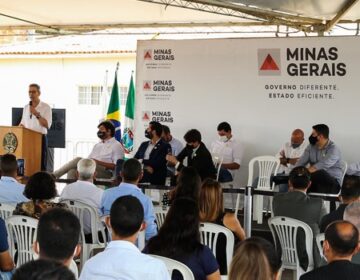 Romeu Zema anuncia obras de recuperação da BR-367, no Vale do Jequitinhonha