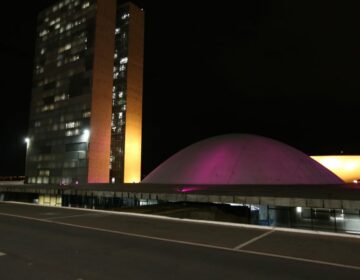 Senado adia votação de PL que dá apoio ao setor cultural