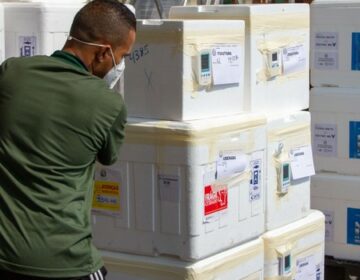 Minas Gerais distribui mais de 627 mil doses de vacinas contra a covid-19 às Regionais de Saúde