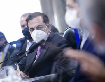 Tolentino diz não ter relação com FIB Bank e é desmentido na CPI