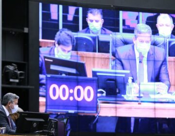 Câmara recoloca quarentena no novo Código Eleitoral