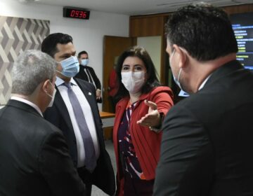 Sem coligações, CCJ do Senado aprova PEC da reforma eleitoral