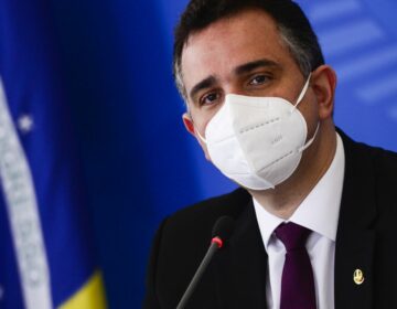 Presidente do Senado: Poderes precisam achar solução para “crise real”