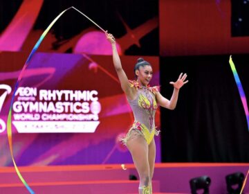 Bárbara Domingos se classifica à final do Mundial de Ginástica Rítmica