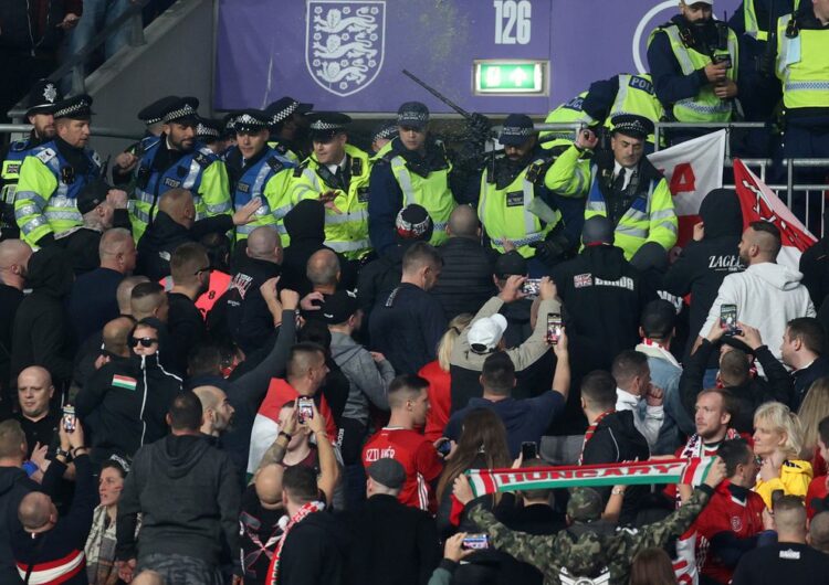 Fifa repudia violência “abominável” em jogo entre Inglaterra e Hungria