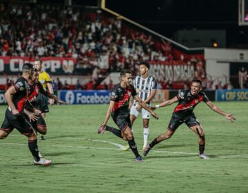 Líder Atlético-MG tropeça diante do Atlético-GO