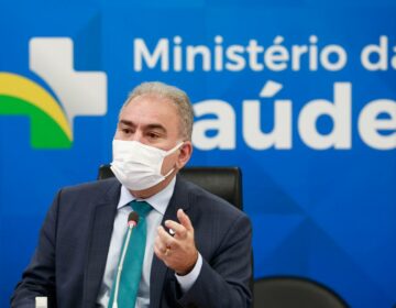 Ministro da Saúde testa negativo para covid-19