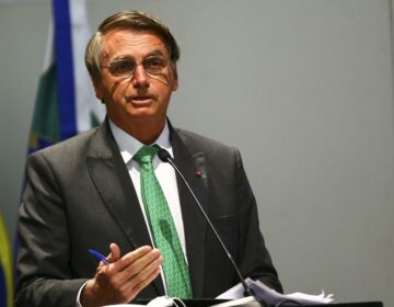 Presidente edita decreto que regulamenta o Auxílio Brasil