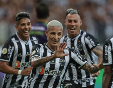 Galo bate o América e se mantém firme na ponta do Brasileirão: 1 a 0