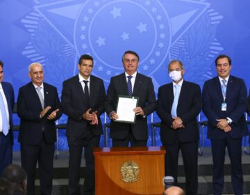 Governo envia ao Congresso projeto para facilitar acesso a crédito