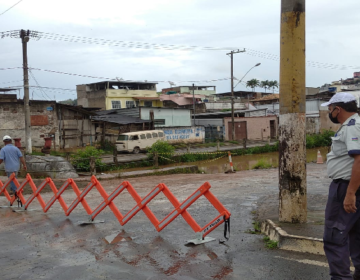 Avenida Lúcio Bitencourt, no bairro Industrial, foi interditada