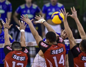 Vôlei: jogo entre Sesi e São José é adiado após casos de covid-19