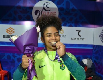 Carioca faz história e ganha 1ª medalha de uma brasileira no Mundial