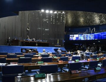 Senado aprova a lei do Fundeb; texto volta à Câmara