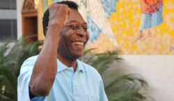 Pelé recebe alta após internação para tratamento de tumor no…