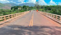 DER-MG interdita ponte sobre o Rio Jequitinhonha, na MGC-367
