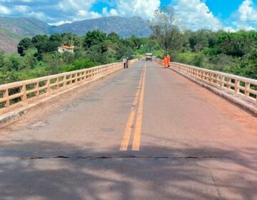 DER-MG interdita ponte sobre o Rio Jequitinhonha, na MGC-367