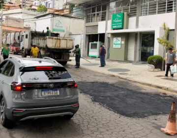 Operação tapa-buracos segue atuando nas ruas de Juiz de Fora