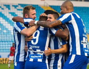 Avaí segura empate com URT e avança à 2ª fase da Copa do Brasil