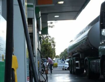 Governo de Minas mantém ICMS do diesel a 14% por mais 60 dias