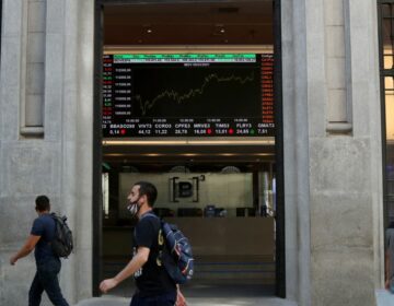 Bolsa tem maior queda do ano puxada por petróleo e inflação