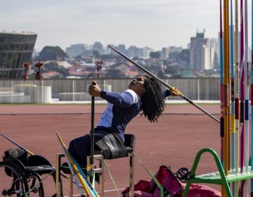 Raissa Rocha quebra recorde mundial do lançamento de dardo